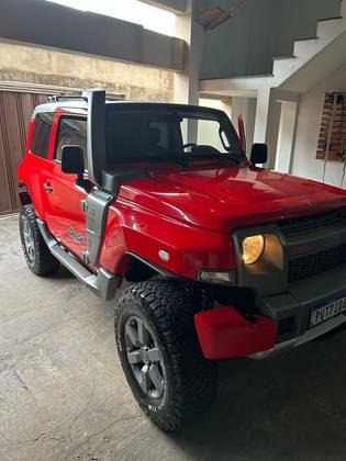 TROLLER T4 3.2 TGV 4X4 20V TURBO INTERCOOLER DIESEL 2P MANUAL TROLLER T4 3.2 TGV 4X4 20V TURBO INTERCOOLER DIESEL 2P MANUAL